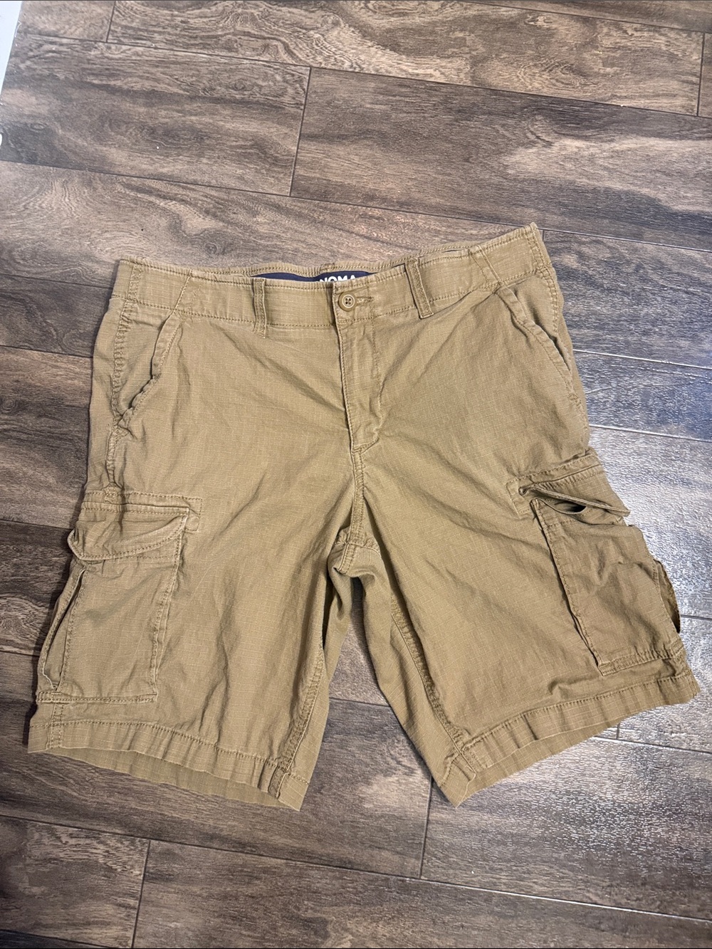 Sonoma Men's Cargo Shorts in Khaki/Tan